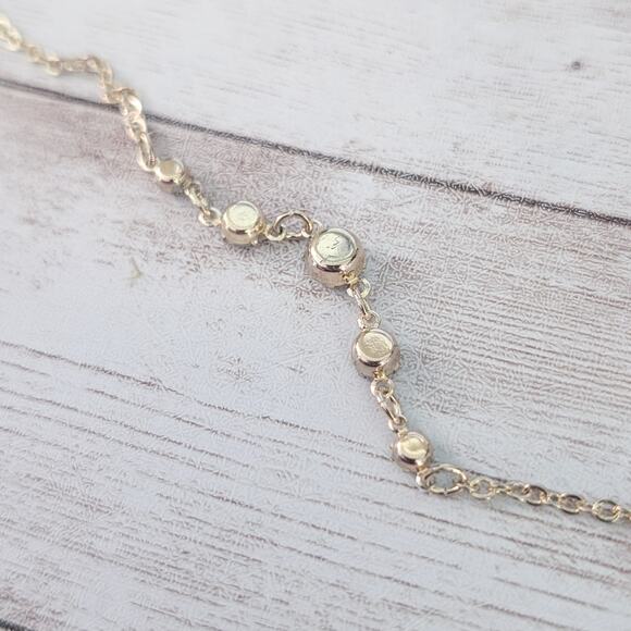 Vintage Avon SAQ Large Bracelet or Anklet Gold Tone with Clear Gems - Picture 4 of 11